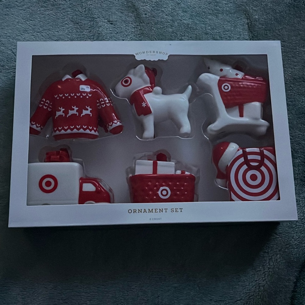 Brand NEW Wondershop 6 piece Ornament Set….
